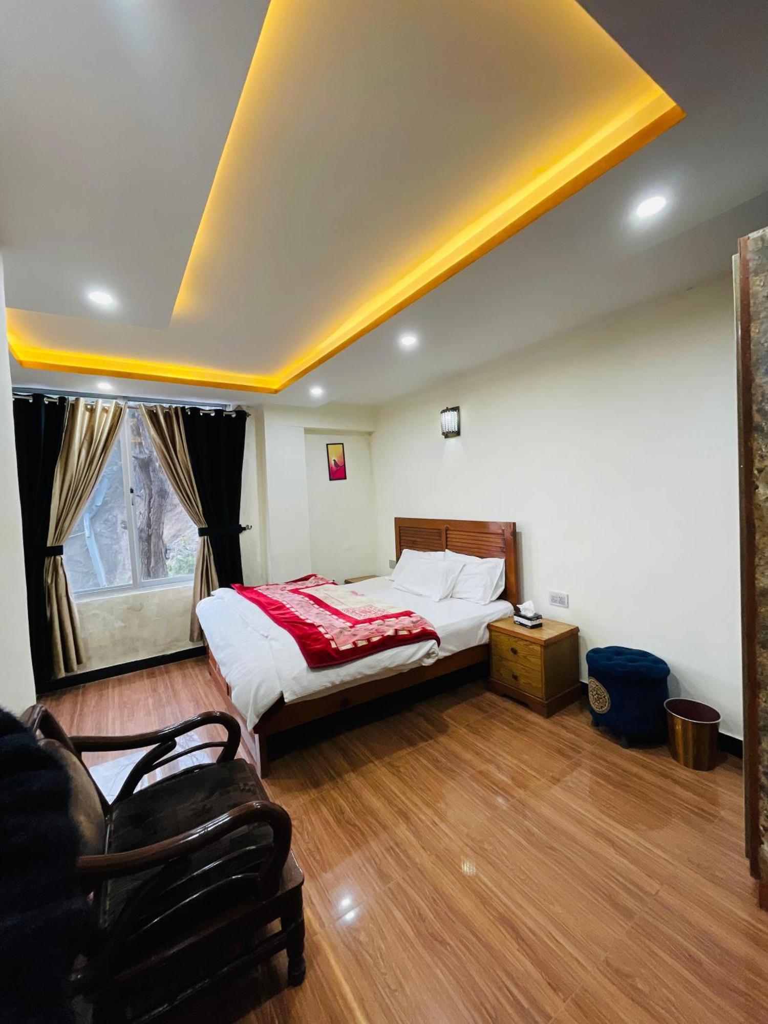 Paradise View Hotel & Restaurant Khaira Gali Ngoại thất bức ảnh